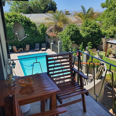 Miles B&B Guest House Oudtshoorn Extérieur photo