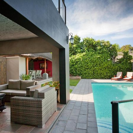 Miles B&B Guest House Oudtshoorn Extérieur photo